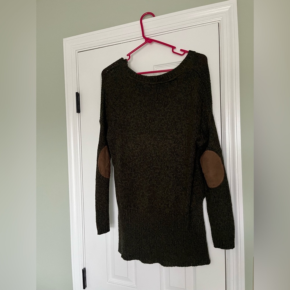 Green oversized sweater with elbow patches